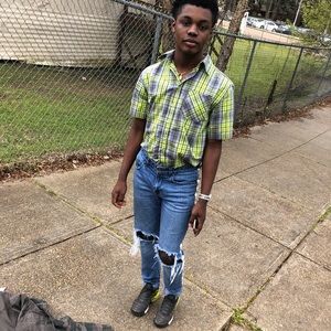 Forever 21 button down shirt !